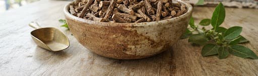 Mulethi (Licorice Root)